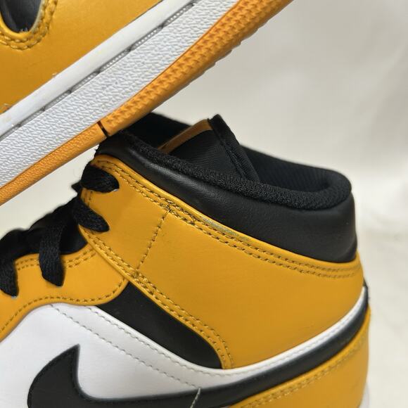 Nike Air Jordan 1 Mid “Taxi/Yellow Black” main image 5